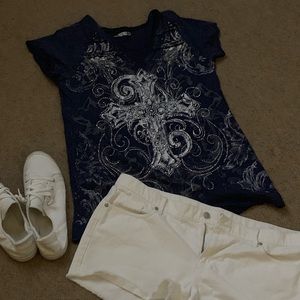 Maurice’s short sleeve shirt.